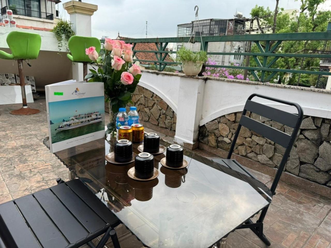 Quynh Moon Homestay Hanoi Esterno foto